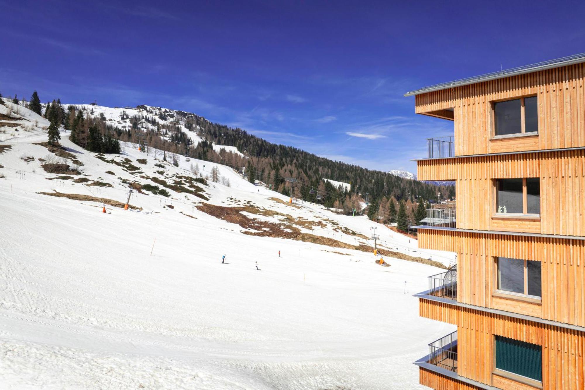 Almresort Sonnenalpe Nassfeld By Alps Resorts Exterior foto